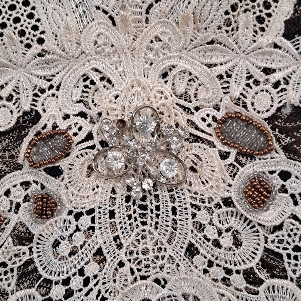 Passion Concept Brown and Cream Lace Tunic Blouse with V-Neck and 3/4 Sleeves - Picture 6 of 14